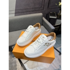 Louis Vuitton Low Shoes